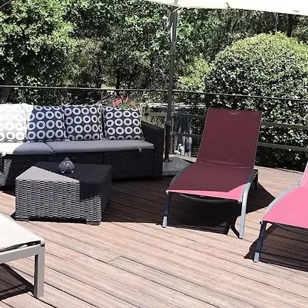 Roulotte Avec Piscine En Cévennes Hébergement de vacances *